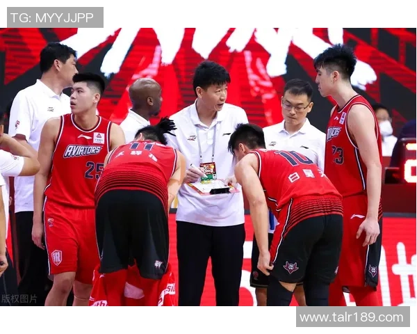 深圳网球队实力之争引发热议球迷与专家各执己见 深圳网球队实力之争引发热议球迷与专家各执己见