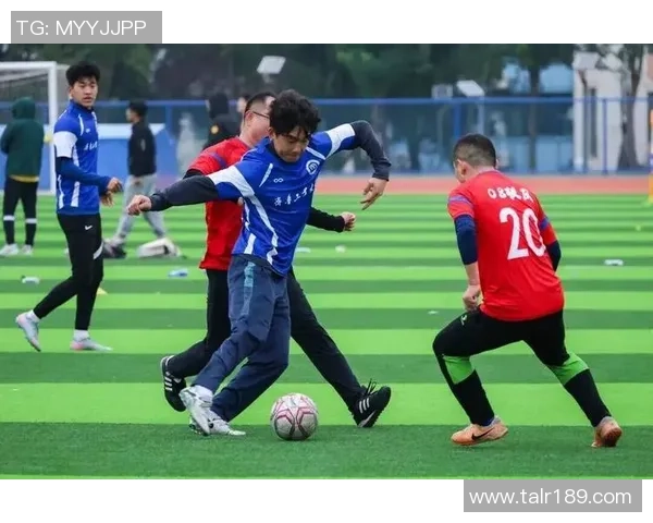 纯情足球明星大盘点他们的青春岁月与感人故事 纯情足球明星大盘点他们的青春岁月与感人故事