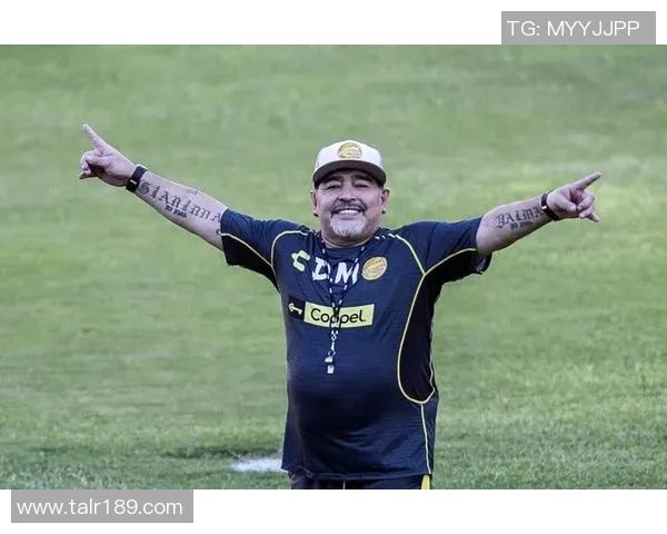 足球明星安蒂奇的传奇生涯与对足球的深刻影响分析