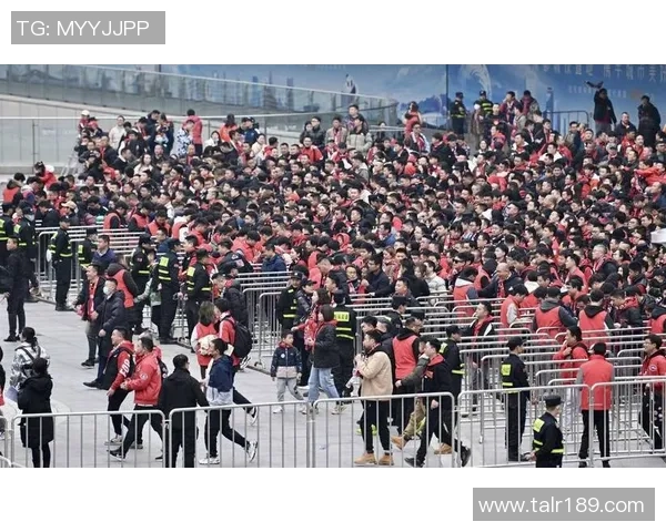 足球明星齐聚宁波激情拍摄足球盛宴引发热议