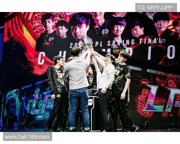 热议王者荣耀:RNG的实力变革 热议王者荣耀:RNG的实力变革